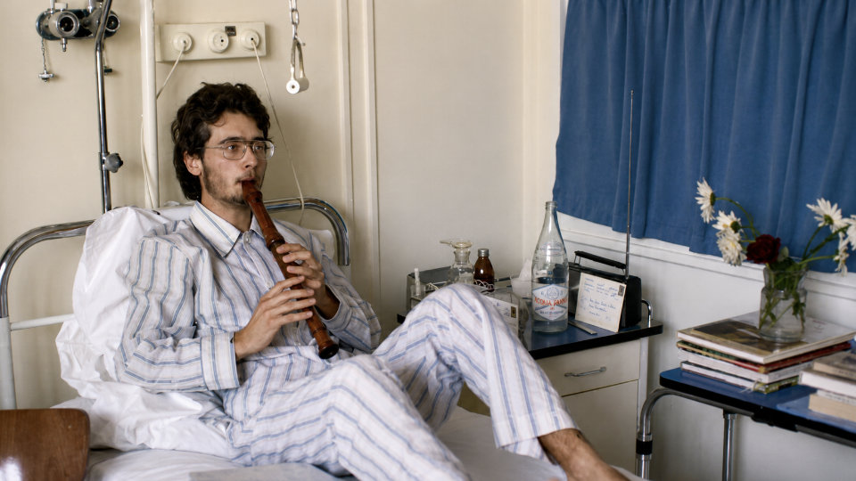 Emmanuel Comte, musicien à l'hôpital malgré lui, Lyon, France, 1977